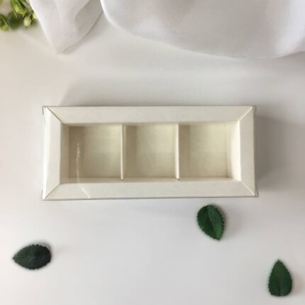 Коробка 3 конфеты с прозрачной крышкой, белый КУ -808